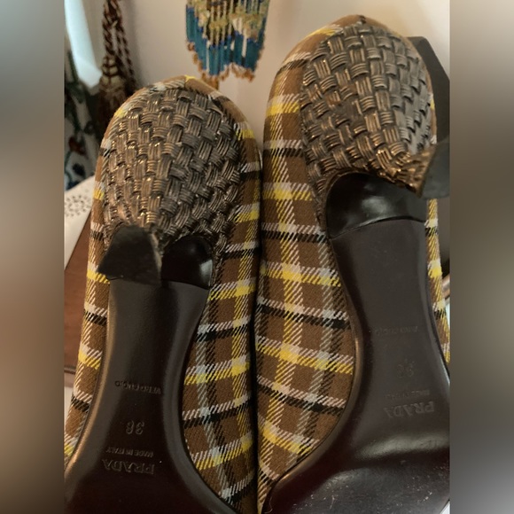 Prada Plaid Wool Embellished Pumps -Sz 8 - Picture 11 of 14